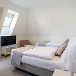 Rosenaw Hotel 4*
