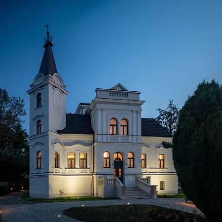 Rosenaw Hotel 4*