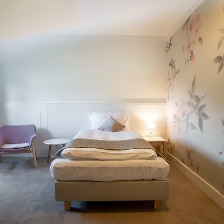 Rosenaw Hotel 4*