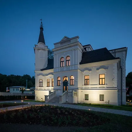 Rosenaw Hotel 4*
