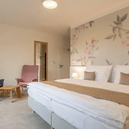 Rosenaw Hotel