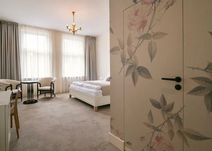 Rosenaw Hotel
