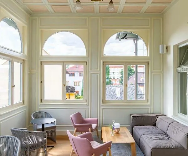 Hotell Rosenaw Rožnov pod Radhoštěm